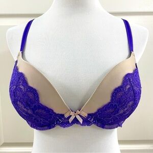 Victoria’s Secret Dream Angels Push-Up Pigeonnant Bra Size 34D Cream/Purple